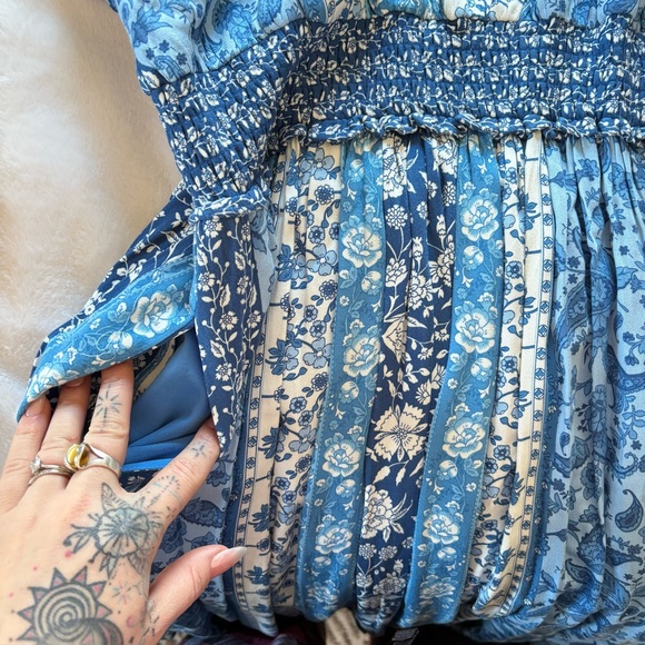 NWT Womens Maison Tara Paisley Smocked Maxi Dress Cottagecore Boho Floral Sz 8 - Picture 5 of 16